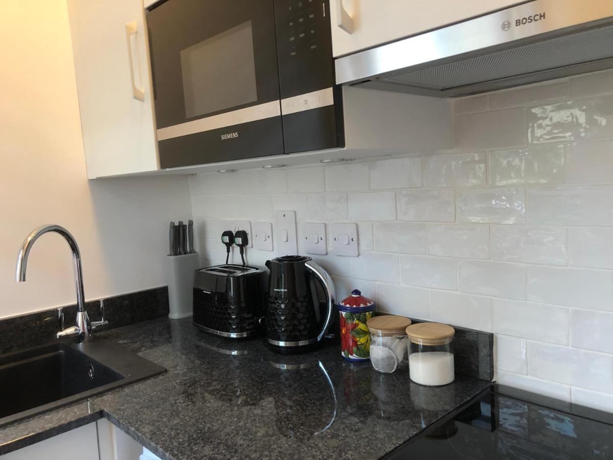 Cosy One Bedroom Flat In City Center Édimbourg Extérieur photo