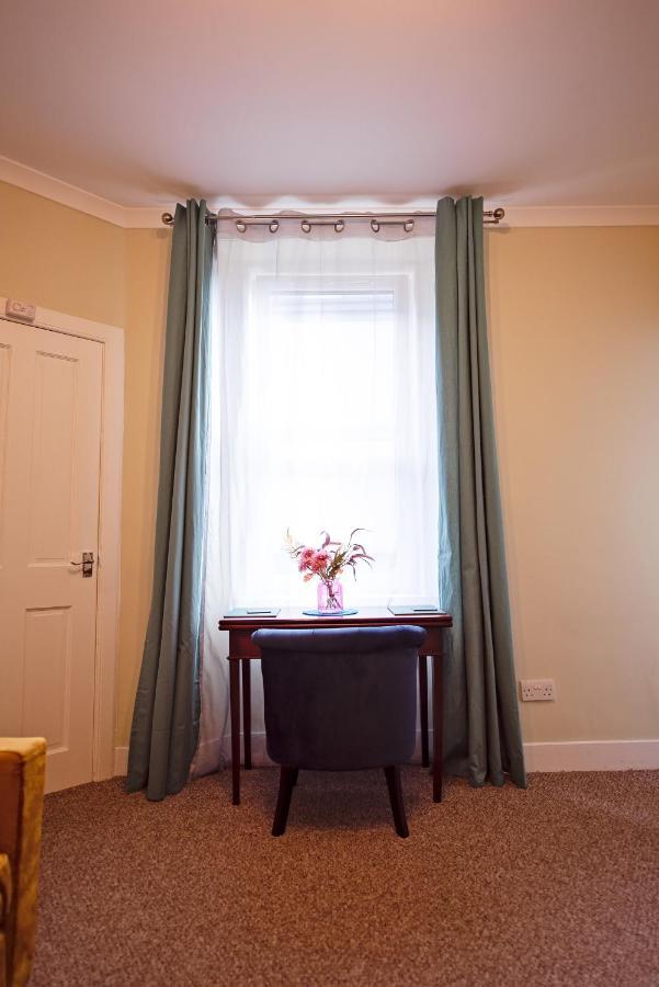 Cosy One Bedroom Flat In City Center Édimbourg Extérieur photo